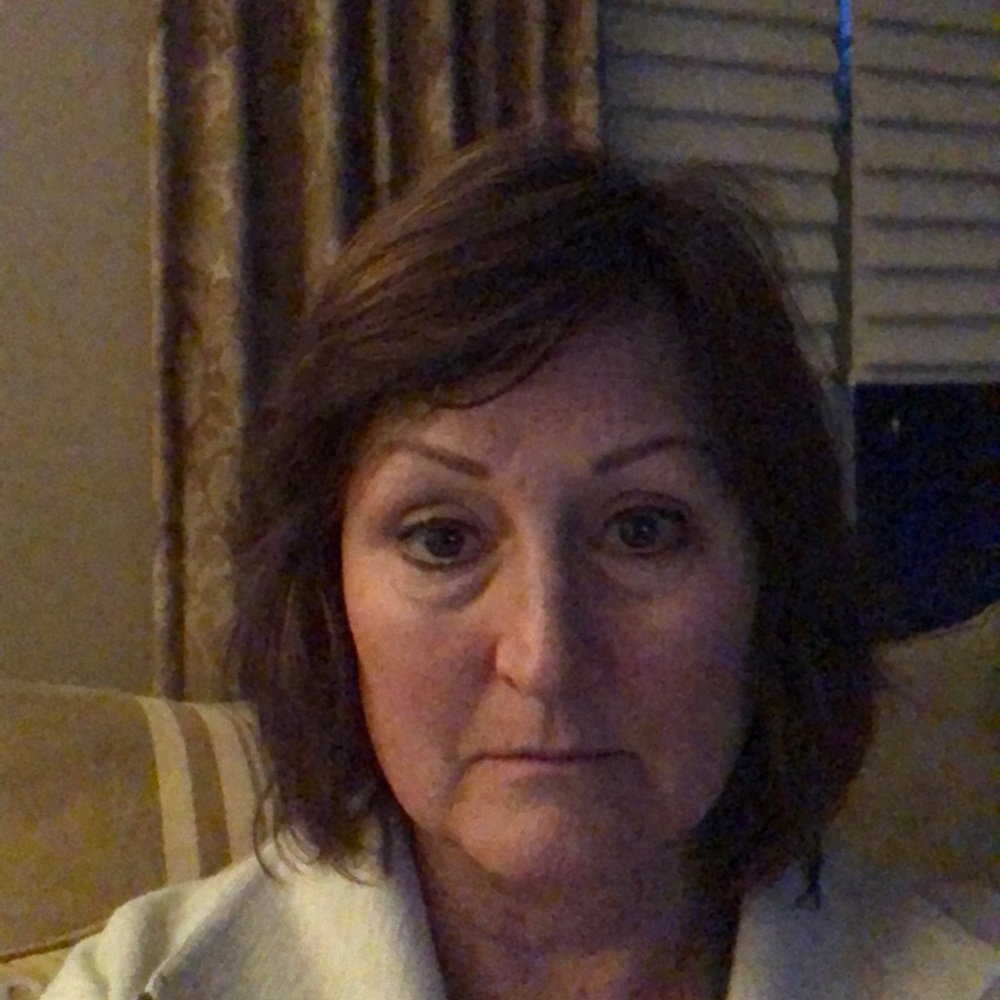 Meet your Posher, Carol